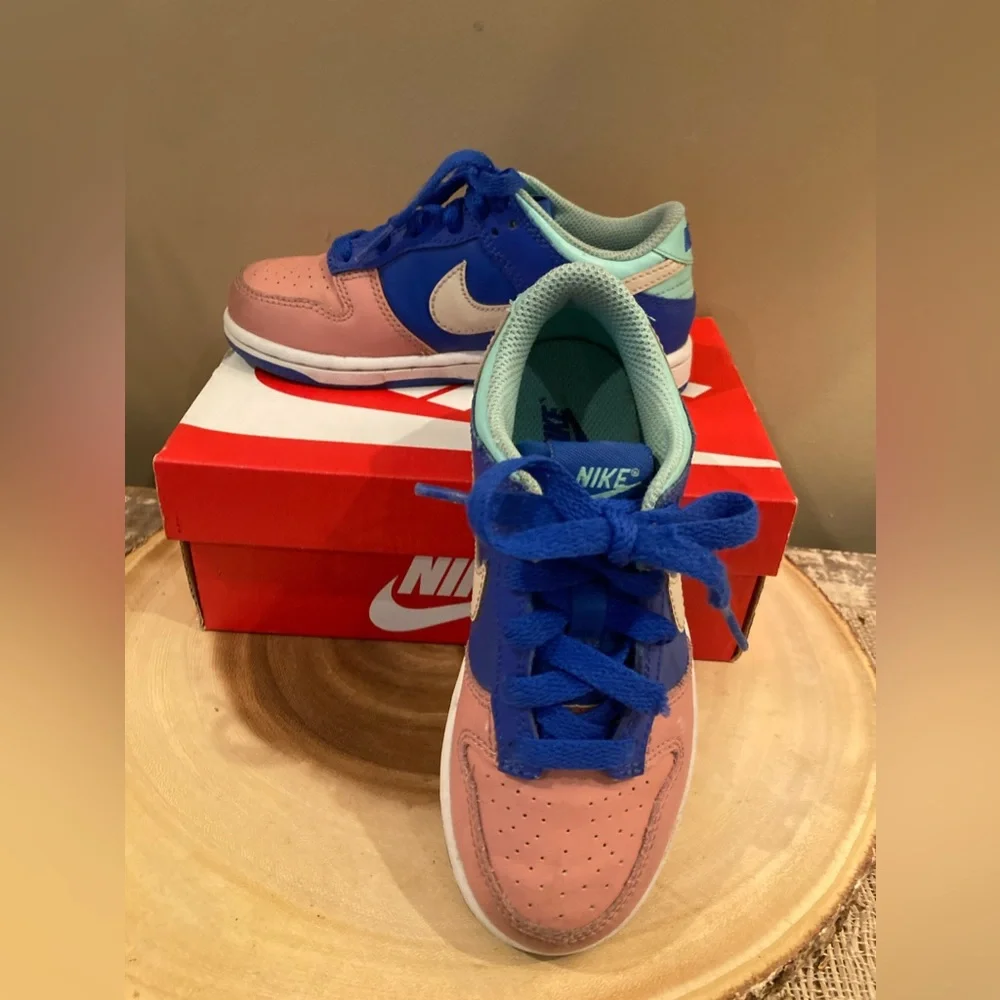 Nike Dunk Low Girls Size‎ 12C Blue Salmon Toe Athletic Running Shoes Sneakers